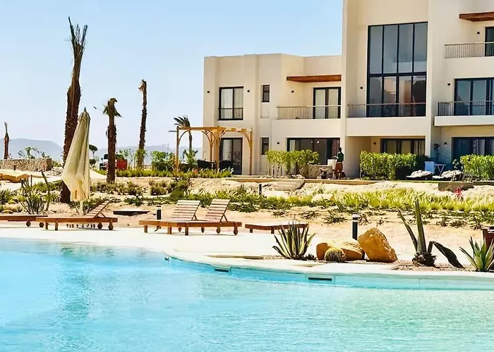 The Two Sisters - Kamaran, El Gouna *