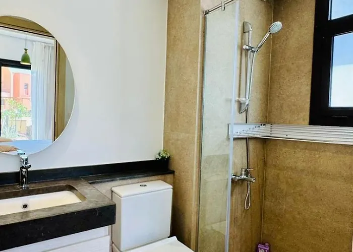 The Two Sisters - Kamaran, El Gouna Apartment *