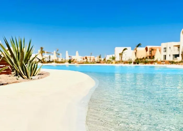 The Two Sisters - Kamaran, El Gouna