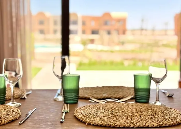 The Two Sisters - Kamaran, El Gouna Apartment *